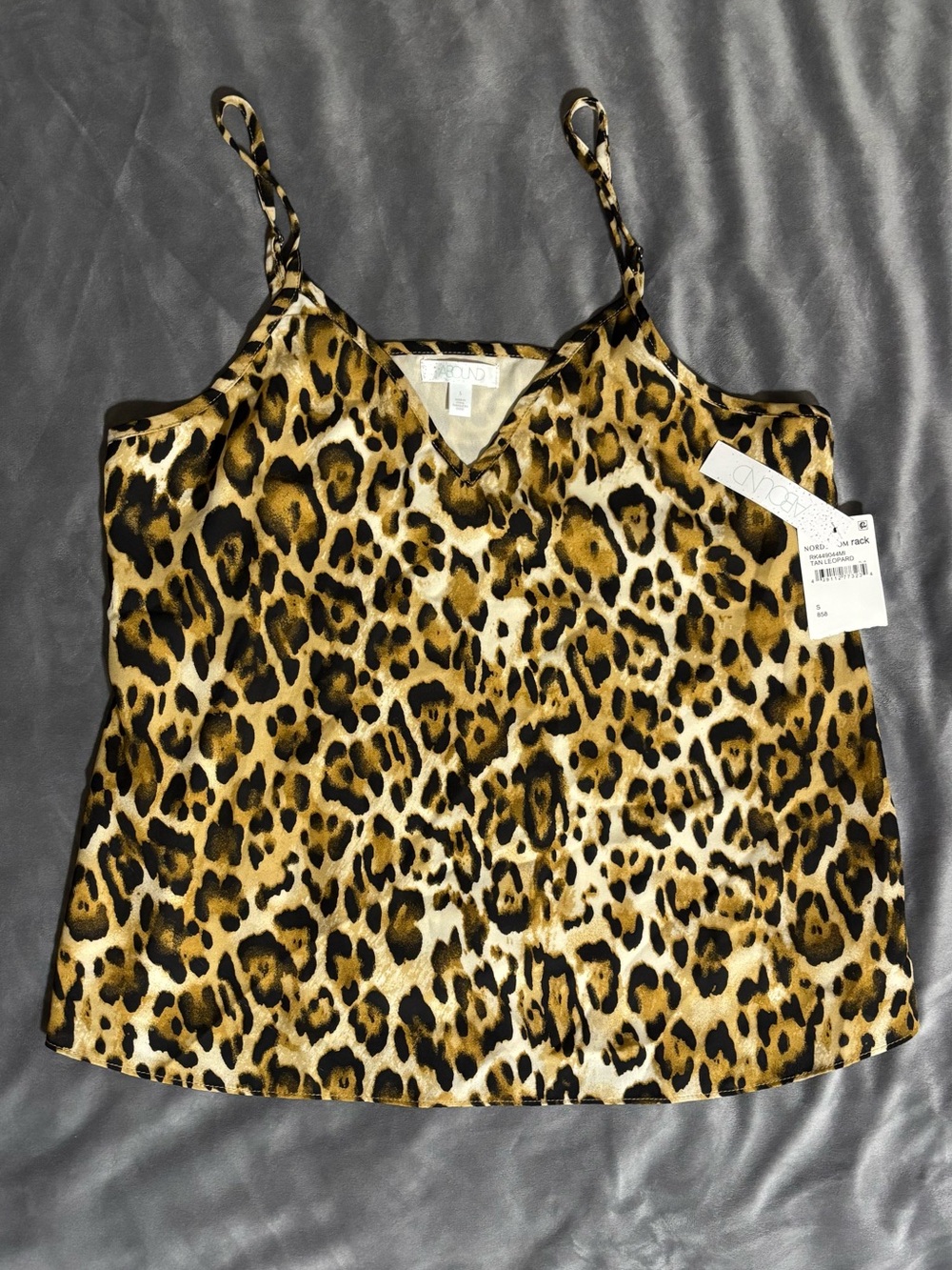 NWT Abound Leopard Print V-Neck Camisole Tank Top Size Small